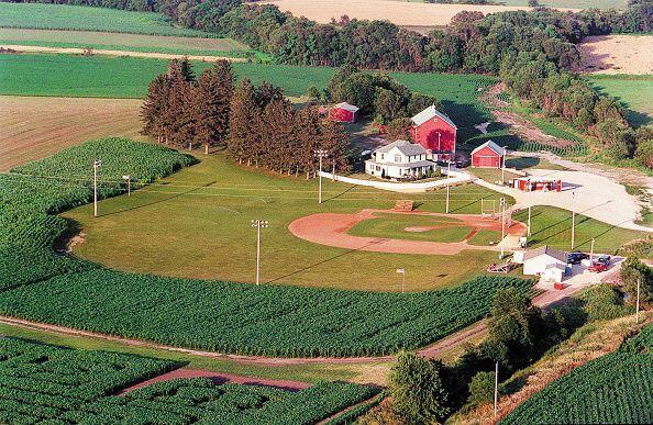 Field of Dreams' game: 'Is this heaven?' No, it's Iowa for