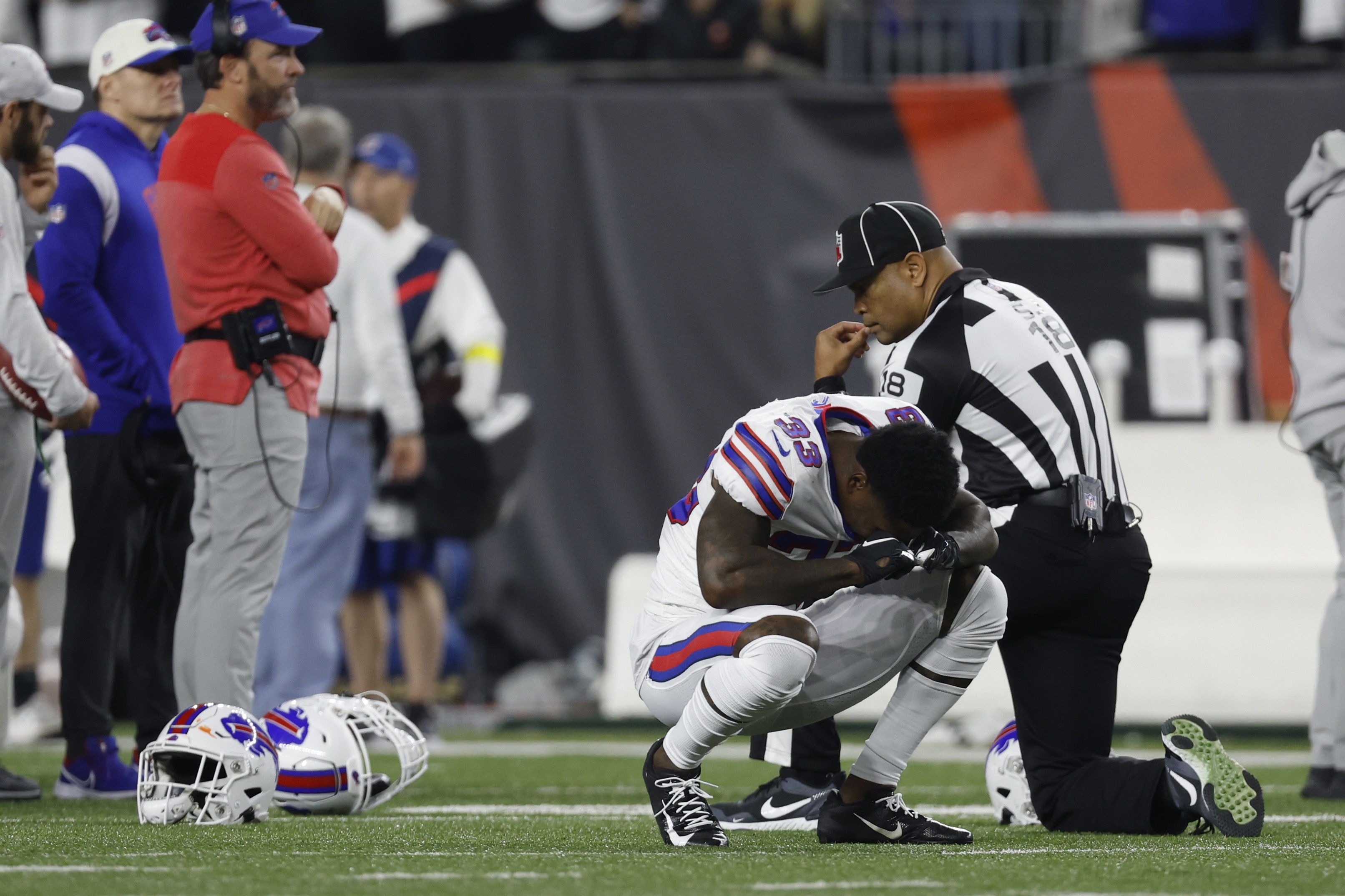 Buffalo Bills' Damar Hamlin in critical condition after suffering cardiac  arrest on field - CBS News