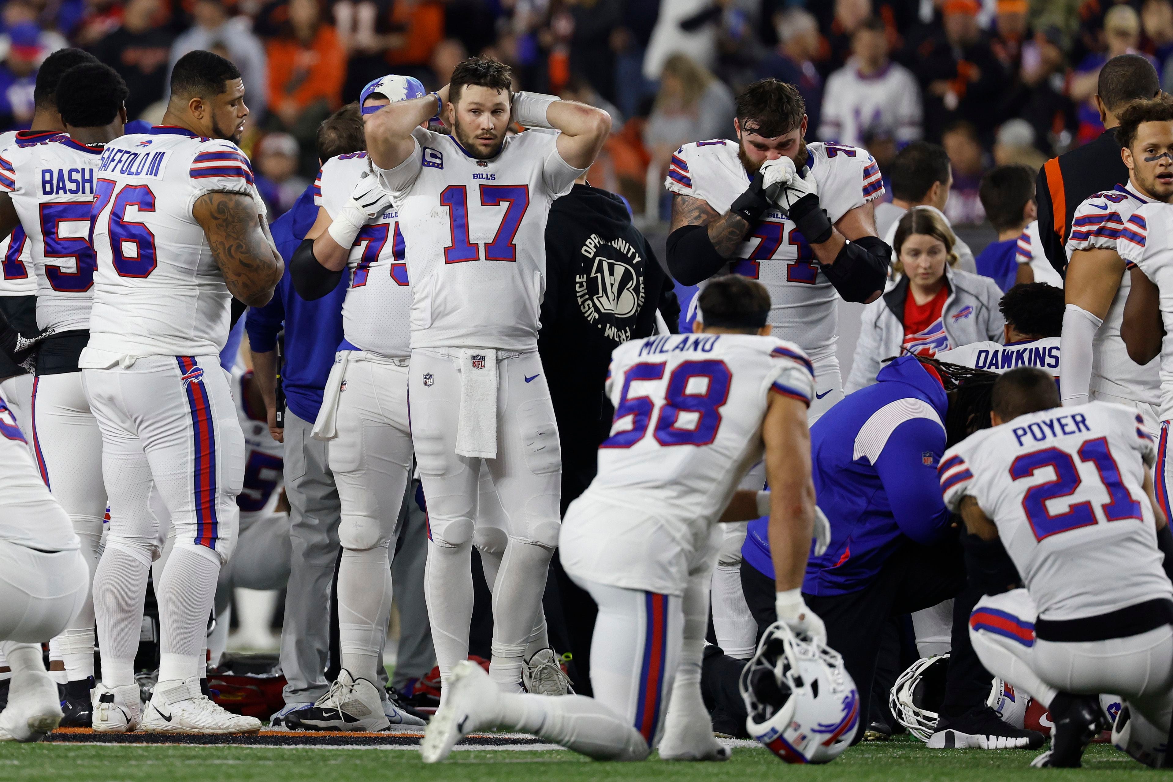 Bengals receiver Tee Higgins shares support for Damar Hamlin following play  that left Bills player in critical condition - CBS News