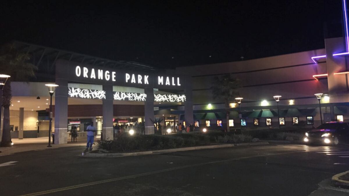 Multiple Teens Arrested At Orange Park Movie Theater Christmas Night