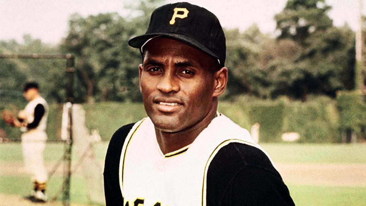 October 1, 1967: Roberto Clemente 'manages' Pirates in season finale and  wins fourth NL batting crown – Society for American Baseball Research