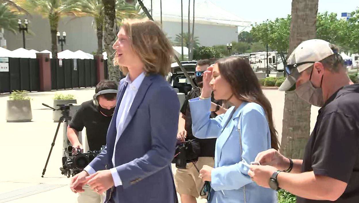 Trevor Lawrence shows off his cooking skills with wife Marissa