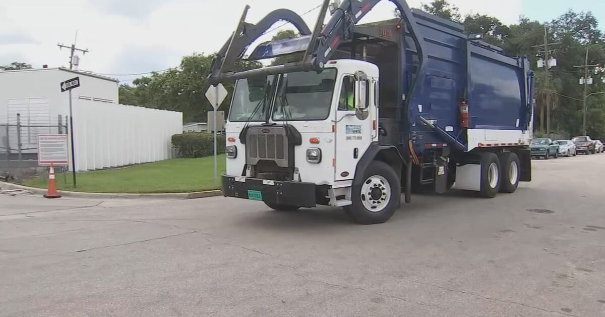 St. Johns County trash pickup