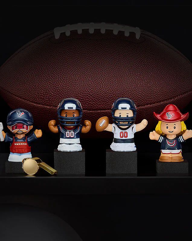 PHOTOS: Mattel launches Little People collections for NFL teams – WSOC TV